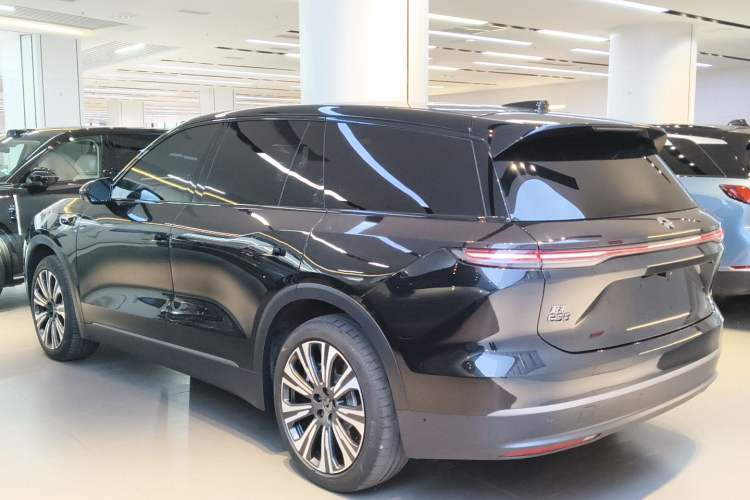 Used Nio ES8 2023 100kWh Rear Left 45 Deg