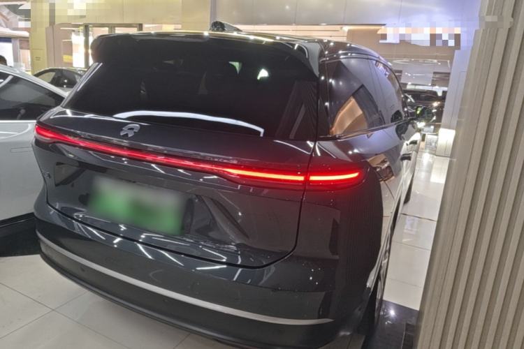 Used Nio ES8 2023 75 kWh Rear Right 45 Deg