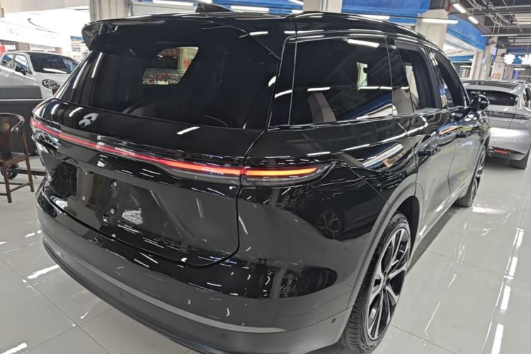 Used Nio ES8 2023 100kWh Signature Edition Rear Right 45 Deg