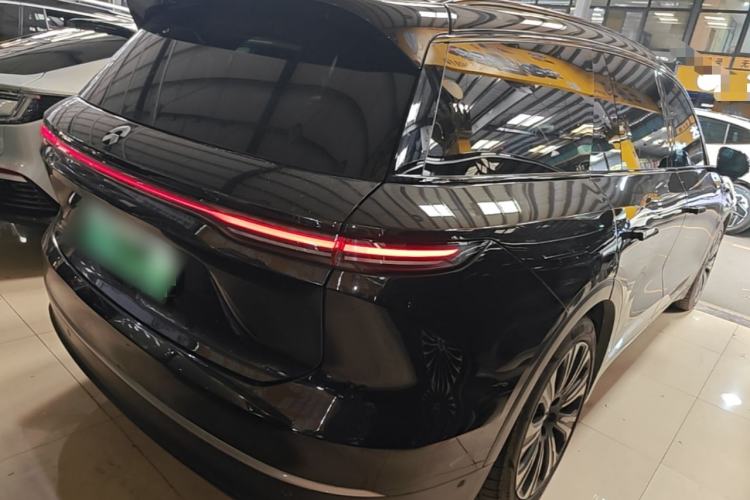Used Nio ES8 2023 75 kWh Rear Right 45 Deg