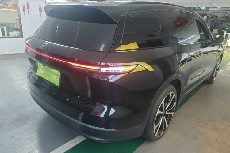 Used Nio ES8 2023 100kWh Signature Edition Rear Right 45 Deg