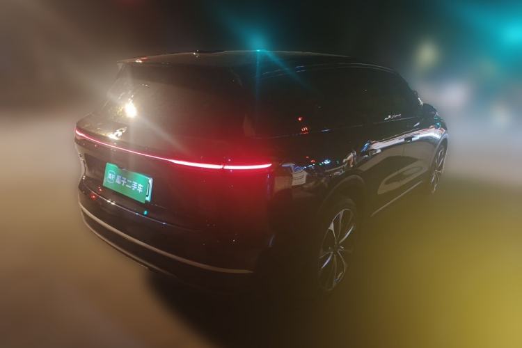 Used Nio ES8 2023 75 kWh Executive Edition Rear Right 45 Deg