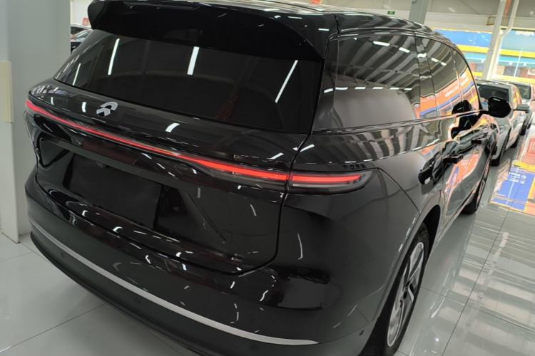 Used Nio ES8 2023 75 kWh Rear Right 45 Deg