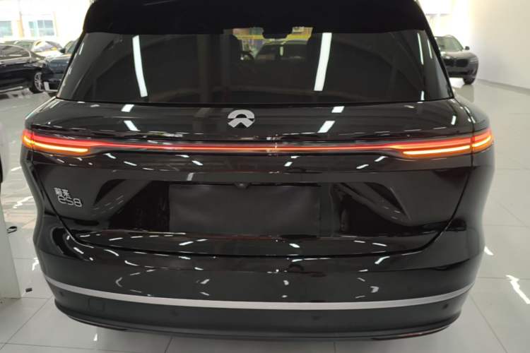 Used Nio ES8 2023 75 kWh Rear