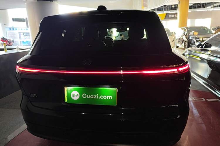 Used Nio ES8 2023 75 kWh Rear