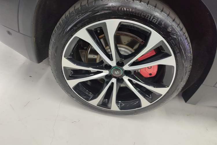 Used Nio ES8 2023 100kWh Right Rear Wheel Hub