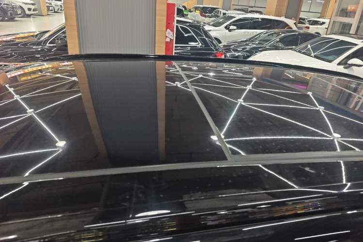 Used Nio ES8 2023 75 kWh Executive Edition Roof