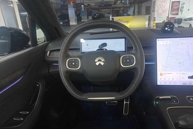 Used Nio ES8 2023 100kWh Signature Edition Steering Wheel