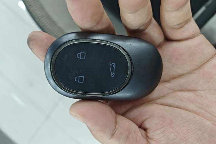 Used Nio ES8 2023 100kWh Signature Edition Vehicle Key