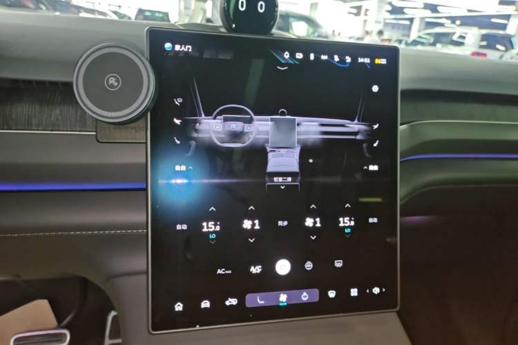 Used Nio ES8 2023 100kWh Signature Edition Audio And AC Panel