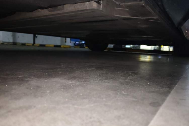 Used Nio ES8 2023 75 kWh Executive Edition Chassis Rear Right