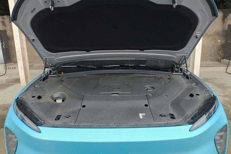 Used Nio ES8 2023 75 kWh Engine Bay