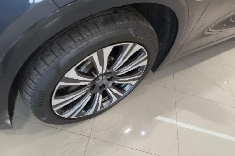 Used Nio ES8 2023 75 kWh Executive Edition Exterior 1