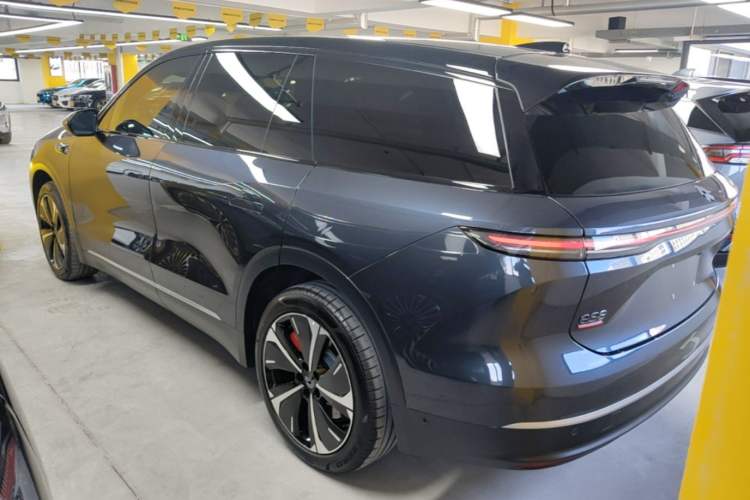 Used Nio ES8 2023 75 kWh Exterior 2