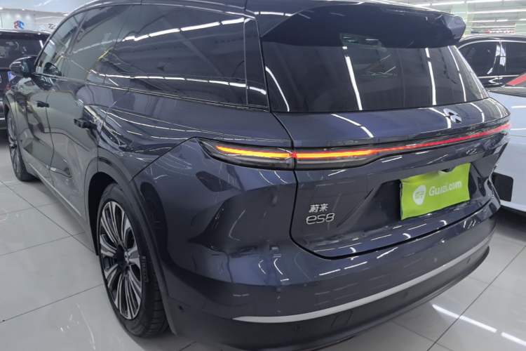 Used Nio ES8 2023 75 kWh Exterior 2