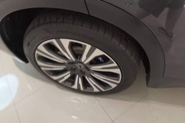 Used Nio ES8 2023 75 kWh Executive Edition Exterior 2
