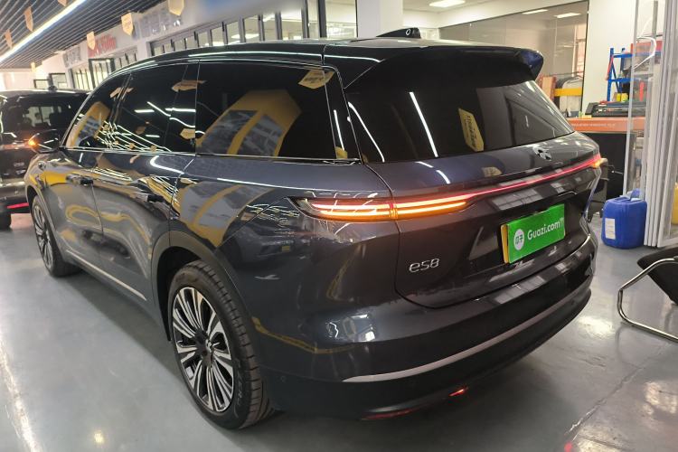 Used Nio ES8 2023 75 kWh Exterior 2