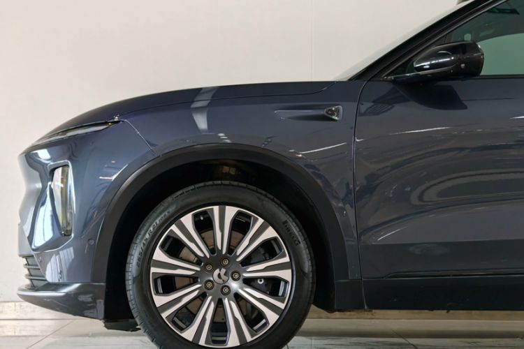Used Nio ES8 2023 75 kWh Executive Edition Exterior 5