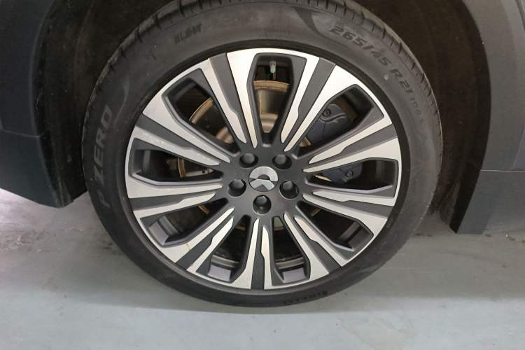 Used Nio ES8 2023 75 kWh Exterior 5