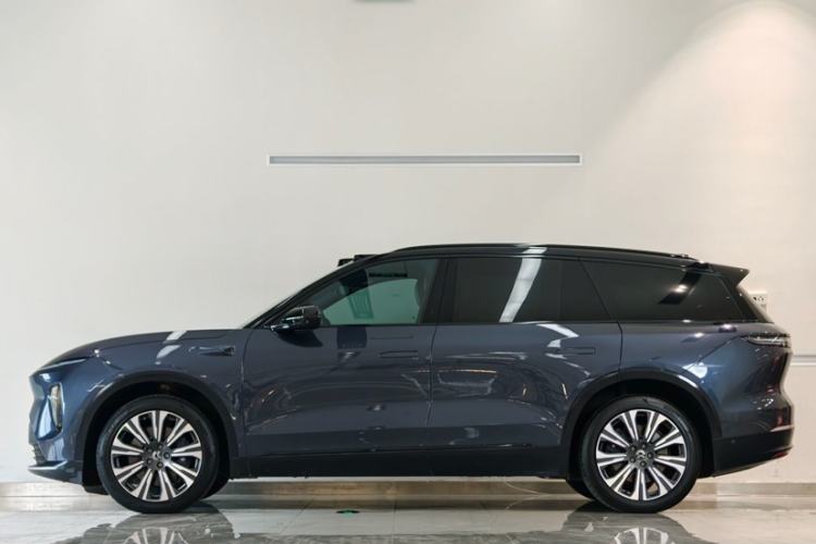 Used Nio ES8 2023 75 kWh Executive Edition Exterior 7
