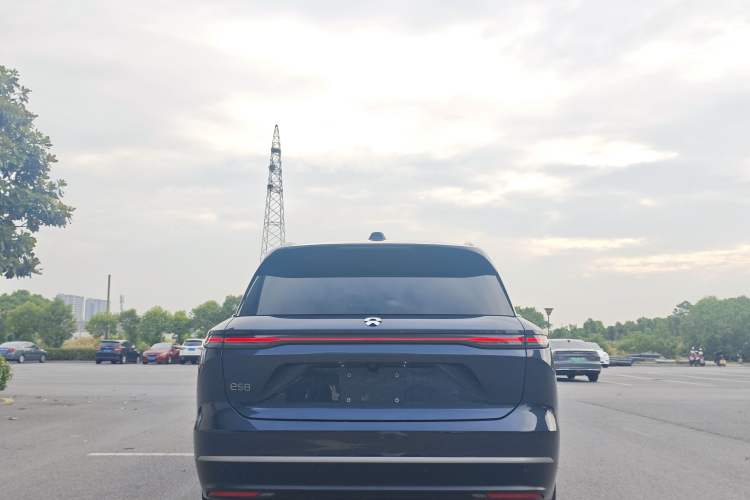 Used Nio ES8 2023 75 kWh Executive Edition Exterior 7