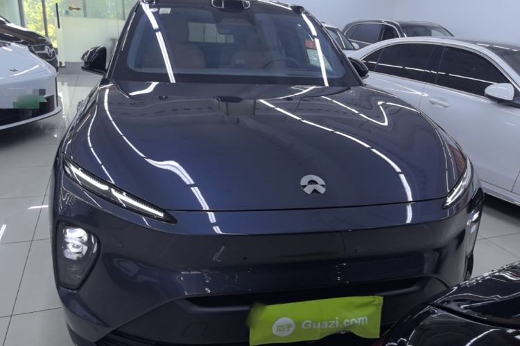 Used Nio ES8 2023 75 kWh Front