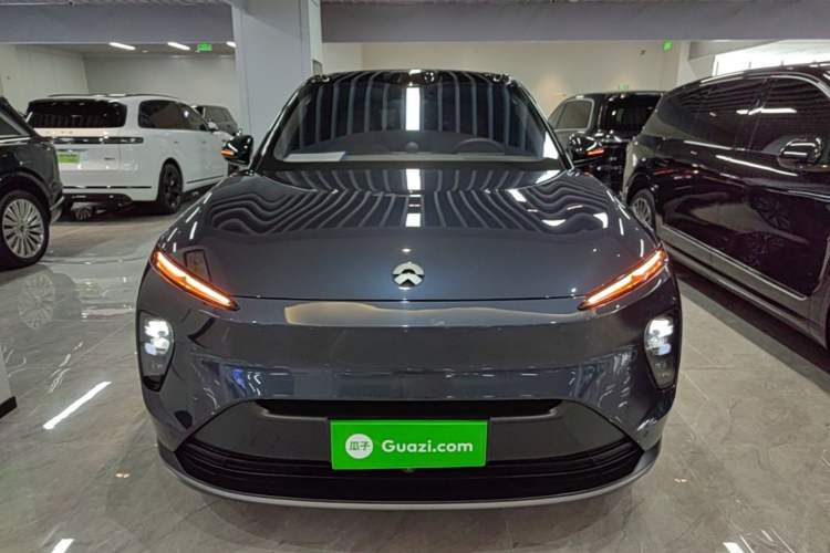 Used Nio ES8 2023 75 kWh Executive Edition Front