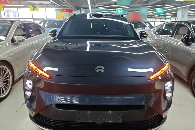 Used Nio ES8 2023 100kWh Signature Edition Front