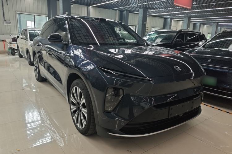 Used Nio ES8 2023 75 kWh Executive Edition Front Right 45 Deg