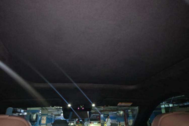 Used Nio ES8 2023 75 kWh Executive Edition Headliner