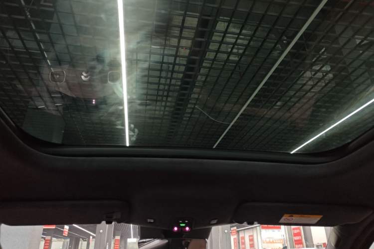 Used Nio ES8 2023 75 kWh Executive Edition Headliner