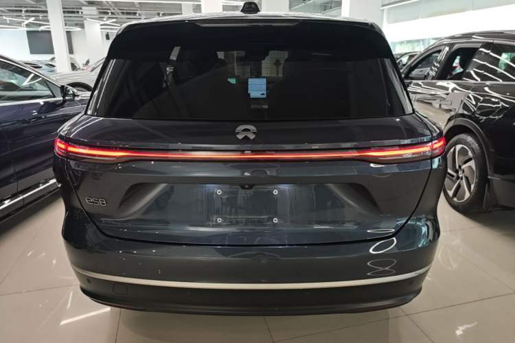 Used Nio ES8 2023 75 kWh Rear