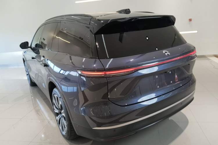 Used Nio ES8 2023 75 kWh Executive Edition Rear Left 45 Deg