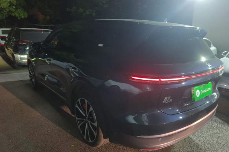 Used Nio ES8 2023 100kWh Signature Edition Rear Left 45 Deg