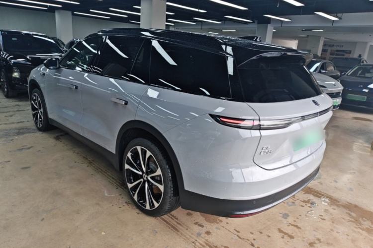 Used Nio ES8 2023 100kWh Signature Edition Rear Left 45 Deg