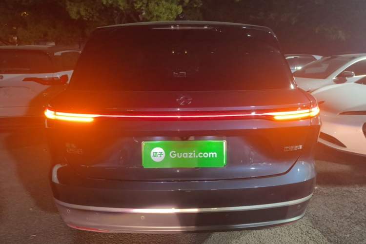 Used Nio ES8 2023 100kWh Signature Edition Rear