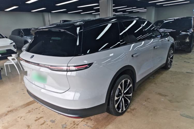 Used Nio ES8 2023 100kWh Signature Edition Rear Right 45 Deg