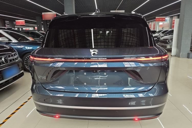Used Nio ES8 2023 75 kWh Executive Edition Rear