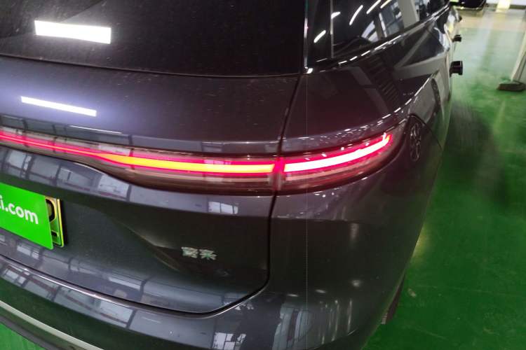 Used Nio ES8 2023 100kWh Signature Edition Right Rear Taillight