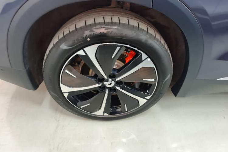 Used Nio ES8 2023 100kWh Right Rear Wheel Hub