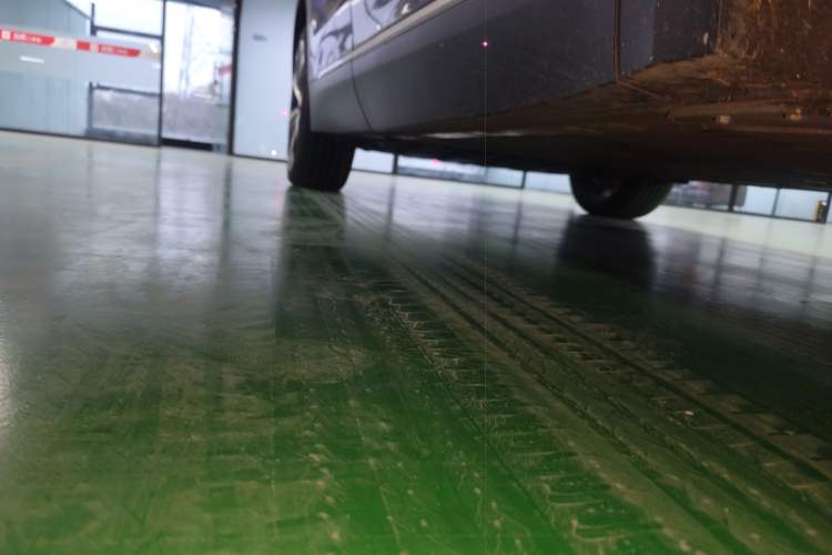 Used Nio ES8 2023 100kWh Signature Edition Right Side Sill