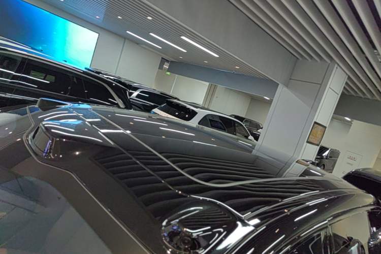 Used Nio ES8 2023 75 kWh Executive Edition Roof