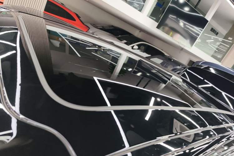 Used Nio ES8 2023 75 kWh Roof