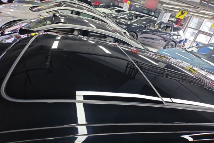 Used Nio ES8 2023 100kWh Signature Edition Roof