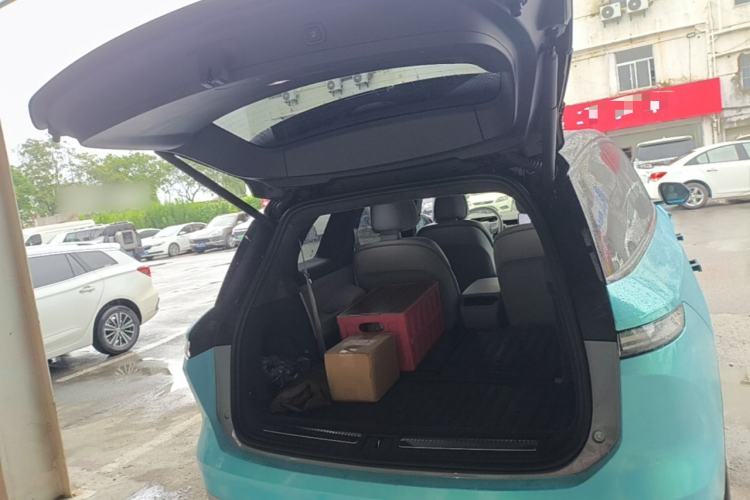Used Nio ES8 2023 75 kWh Trunk