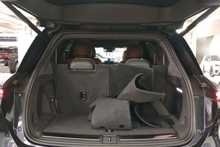 Used Nio ES8 2023 75 kWh Trunk