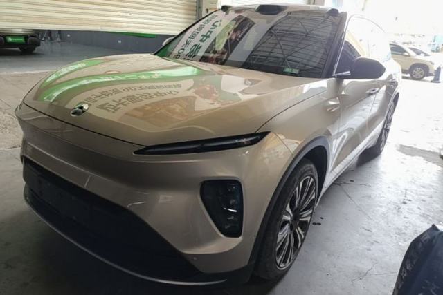 Used Nio ES8 2023 75 kWh Executive Edition