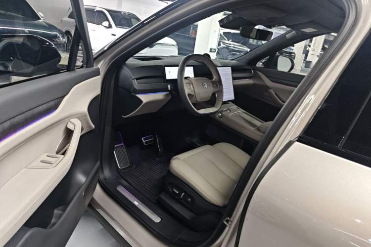 Used Nio ES8 2023 100kWh Executive Edition Driver Seat