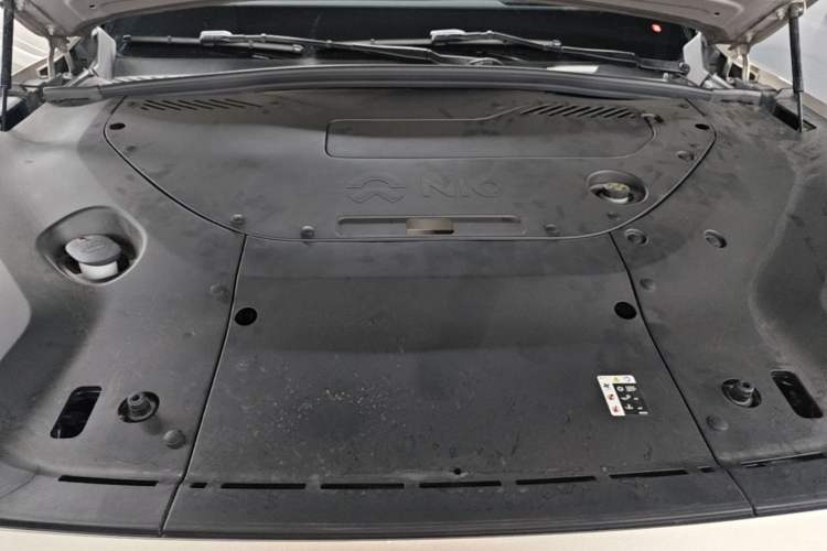Used Nio ES8 2023 100kWh Executive Edition Engine Bay