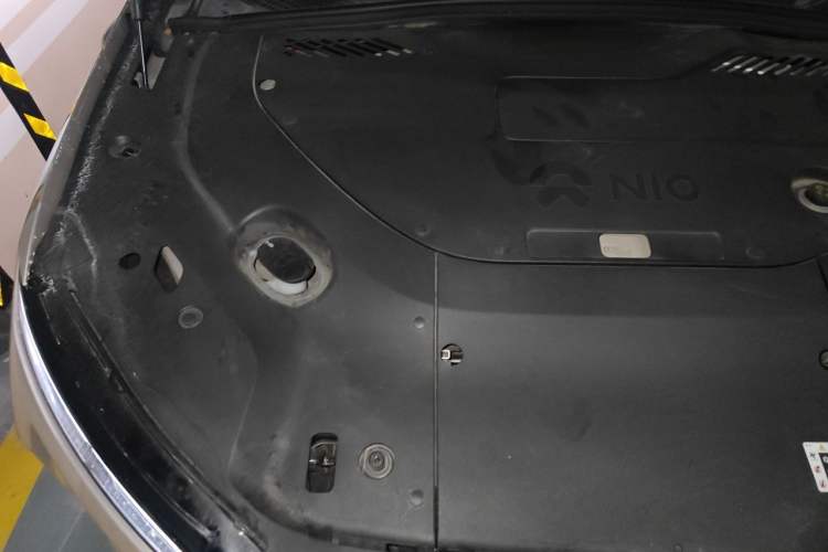 Used Nio ES8 2023 100kWh Signature Edition Engine Bay Right